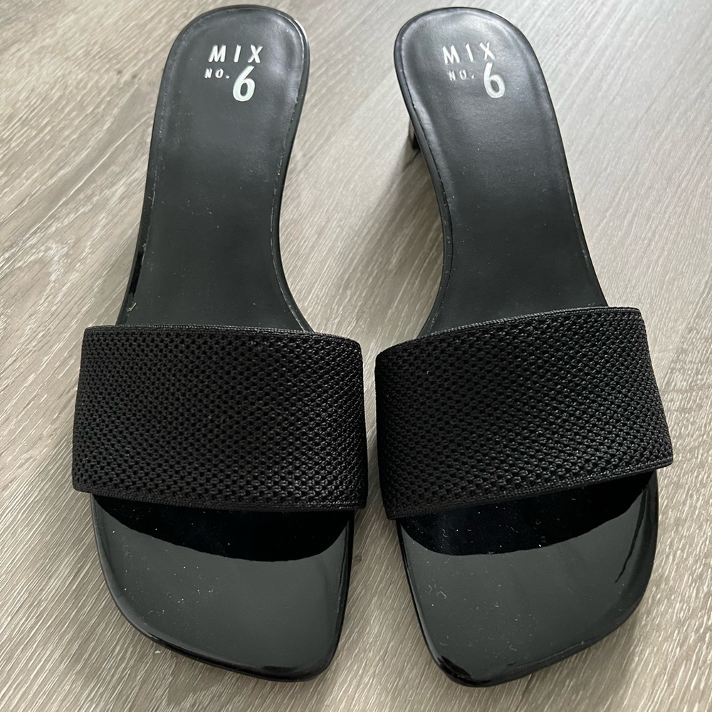 Mix No. 6 Black sandals